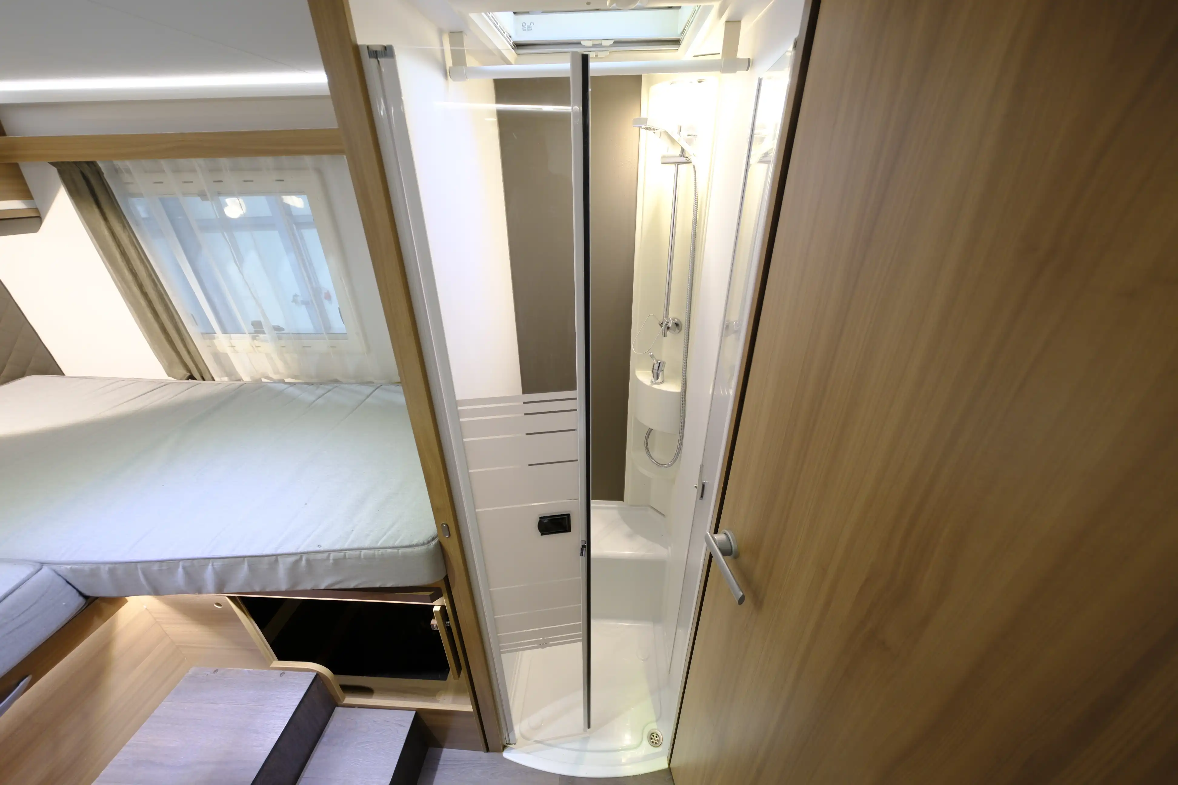 ADRIA Matrix Axess 670 SL - Ansicht 17
